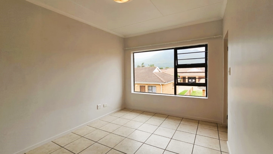 To Let 2 Bedroom Property for Rent in George East Western Cape